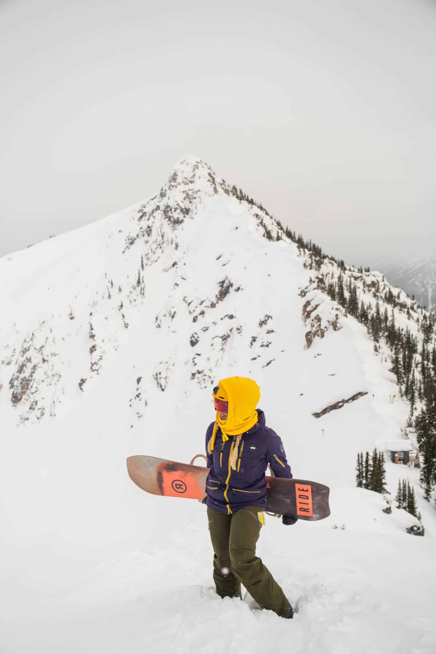 snowboarding at Kicking Horse Mountain Resort