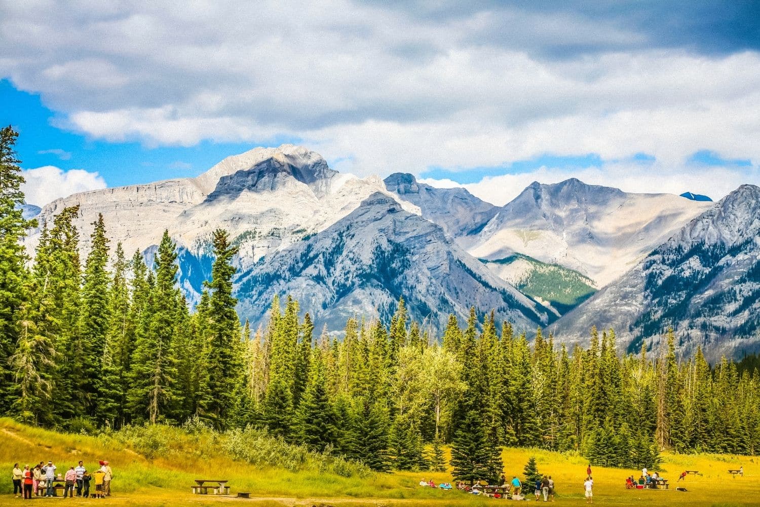 cascade ponds banff