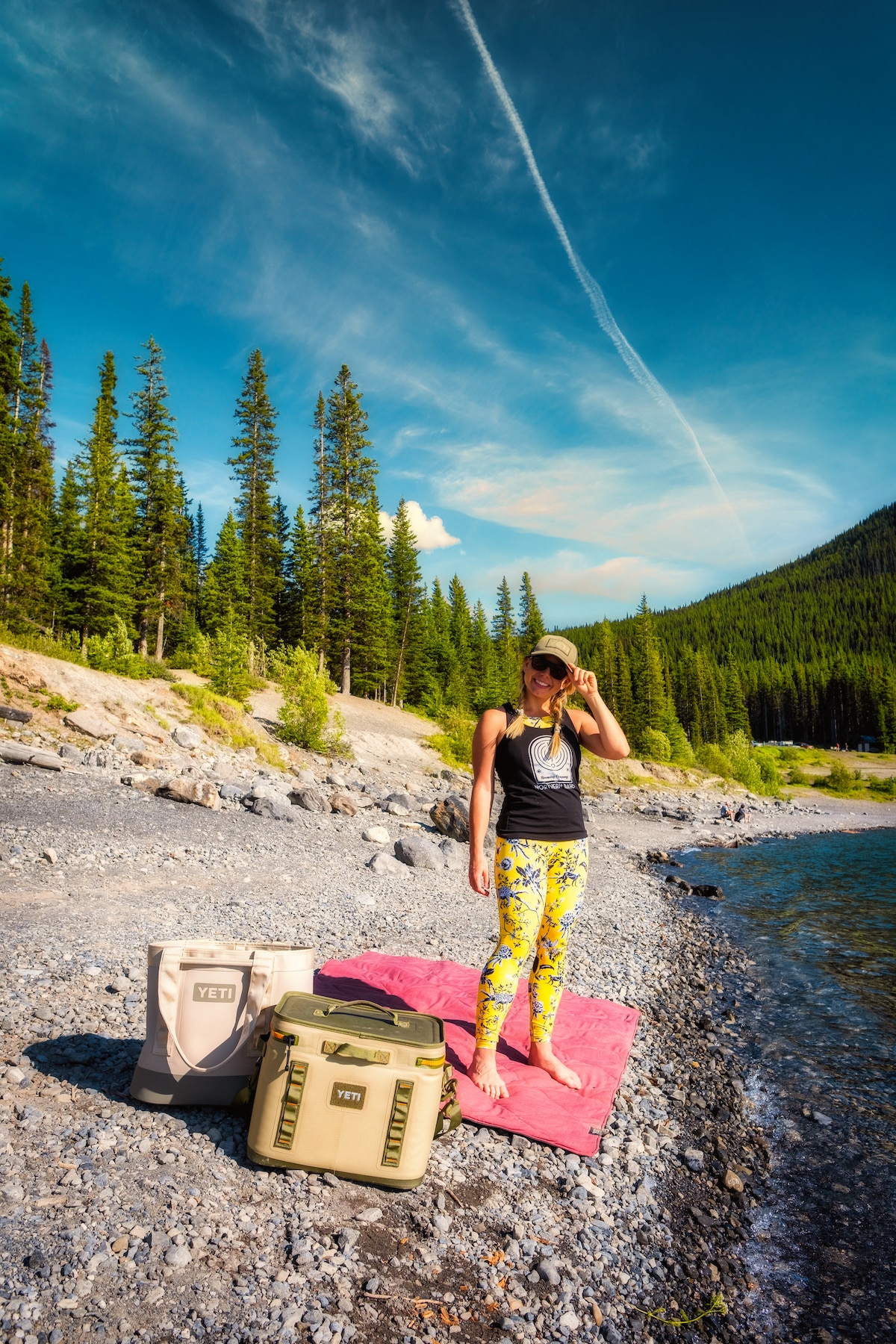 natasha picnicing at kananaskis lakes