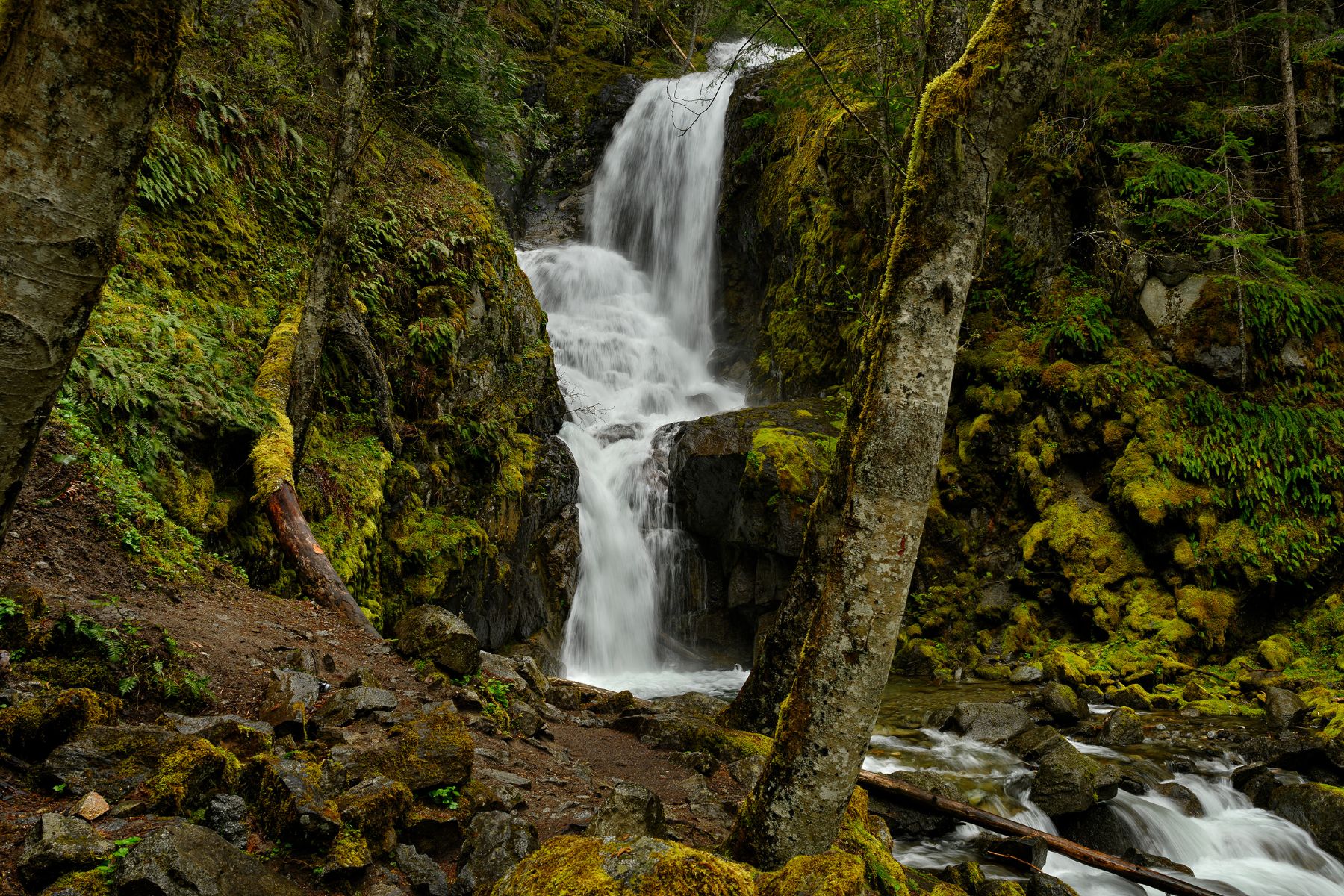 Bosumarne Falls