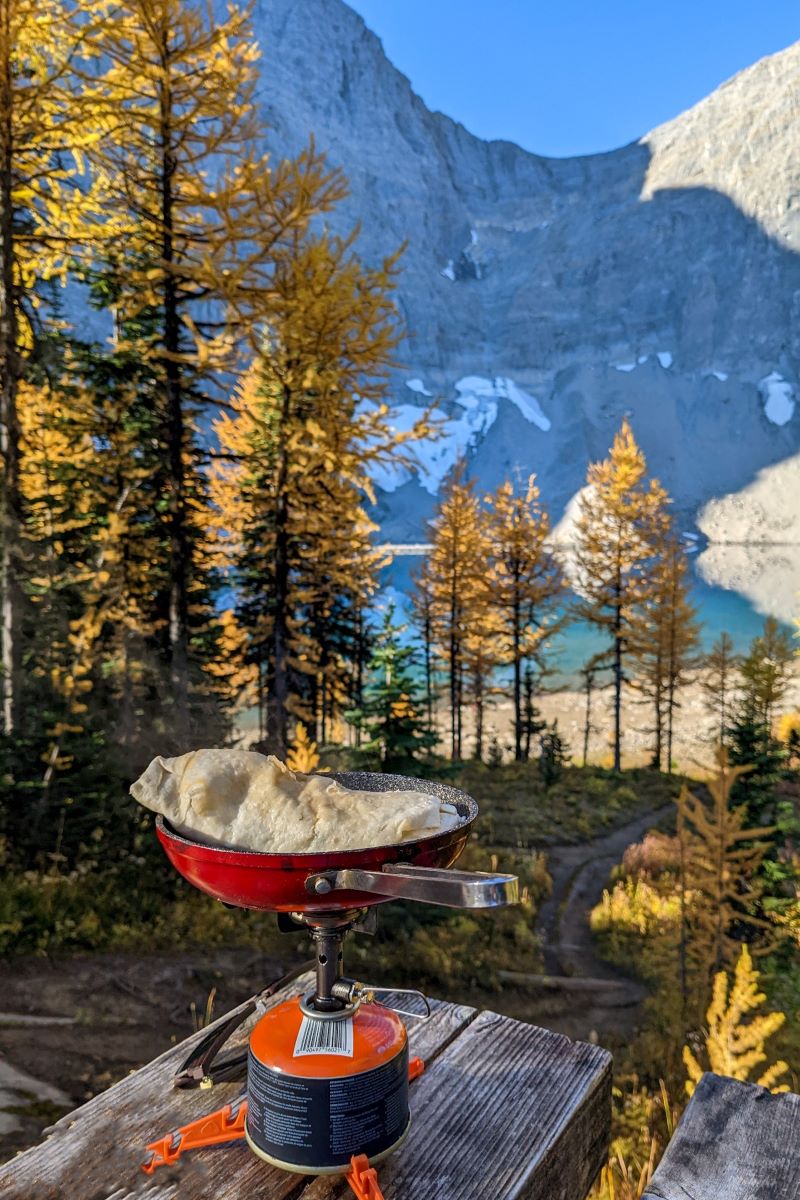 camp stove and picnic areas at Floe Lake