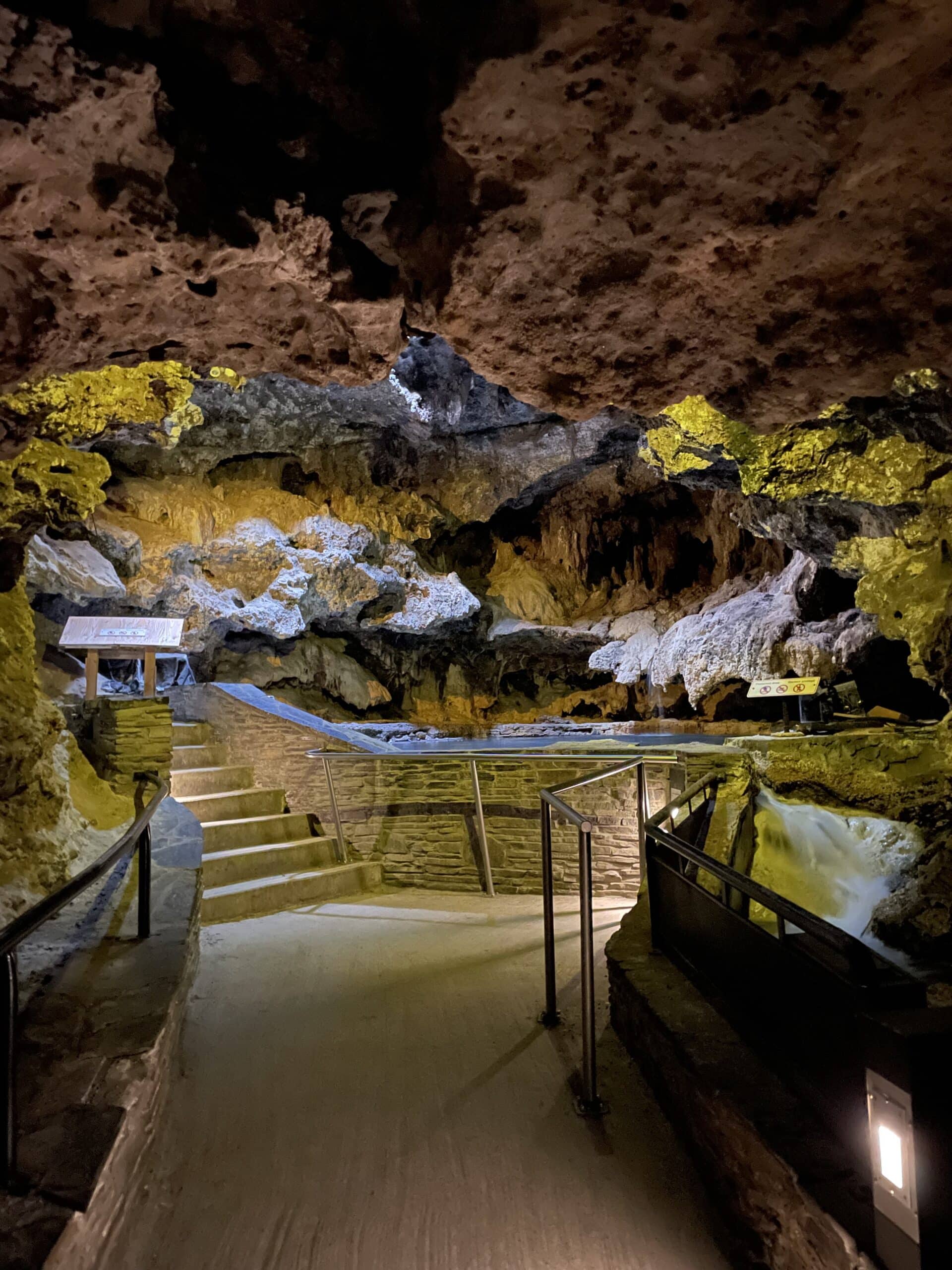 Cave & Basin Inside