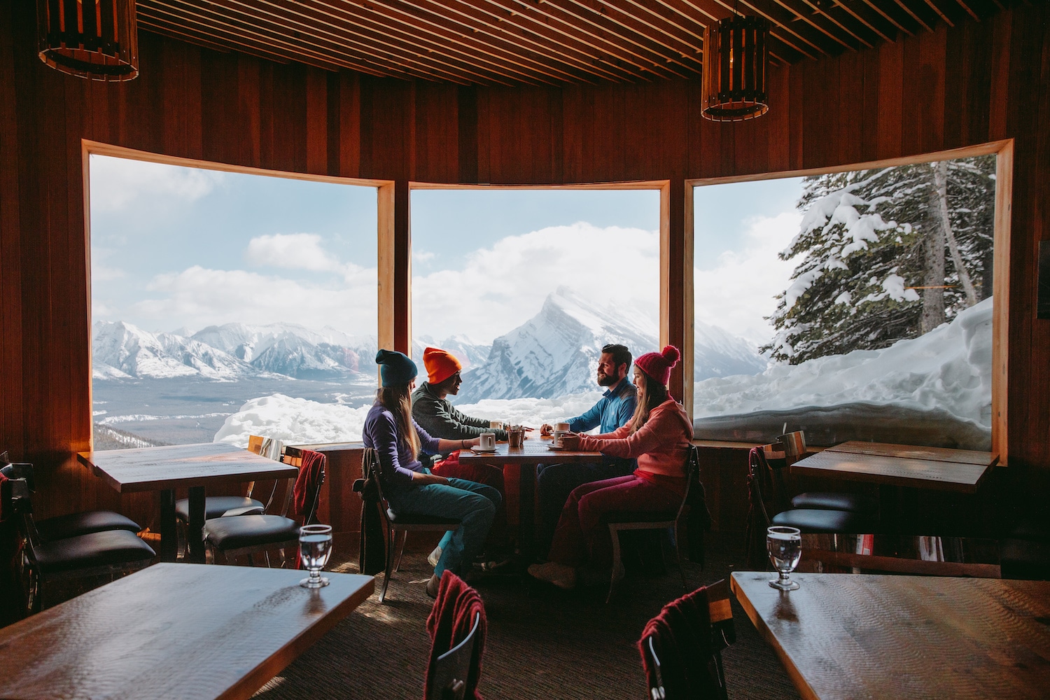 11 AMAZING Banff Restaurants With a View!