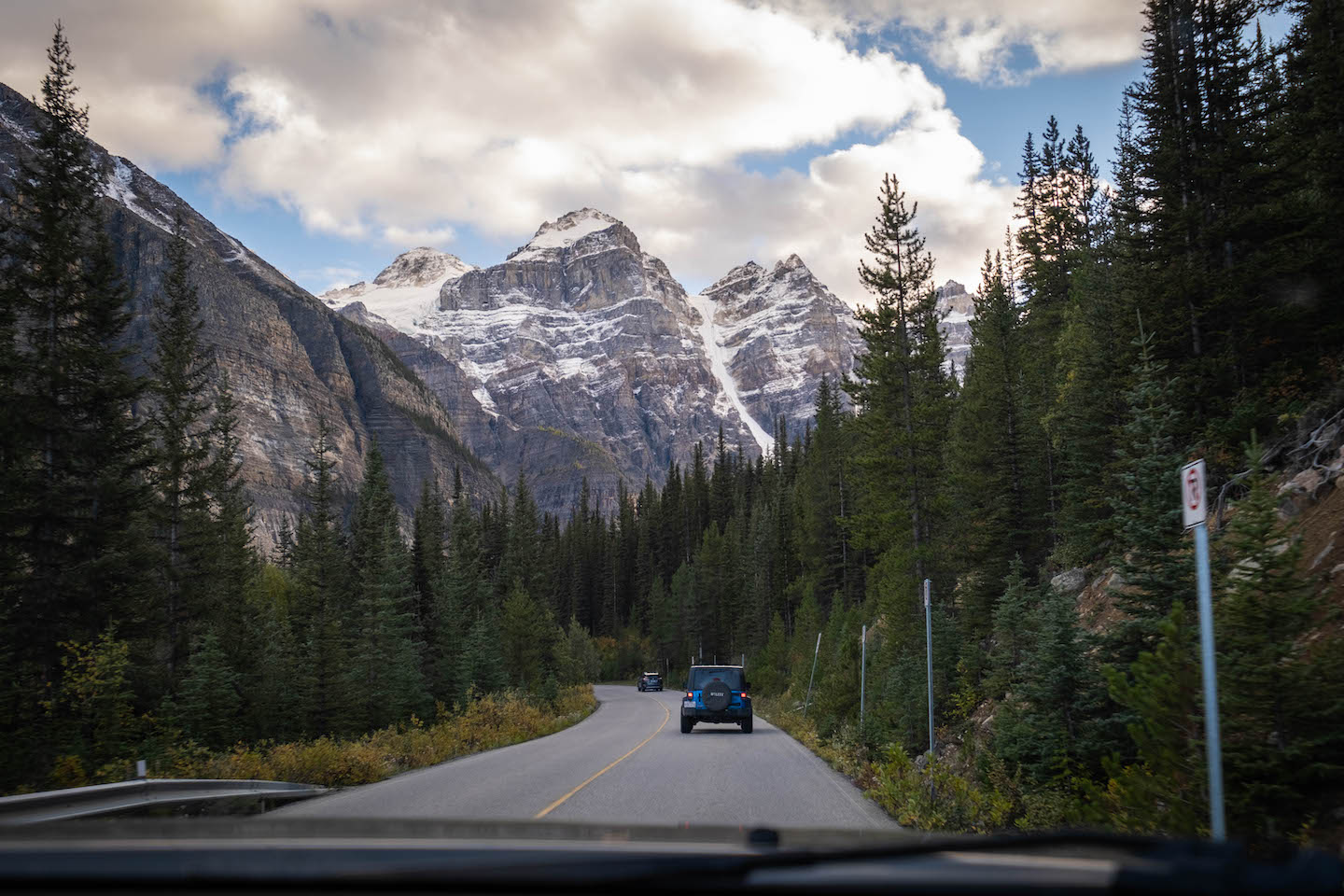 moraine lake shuttle