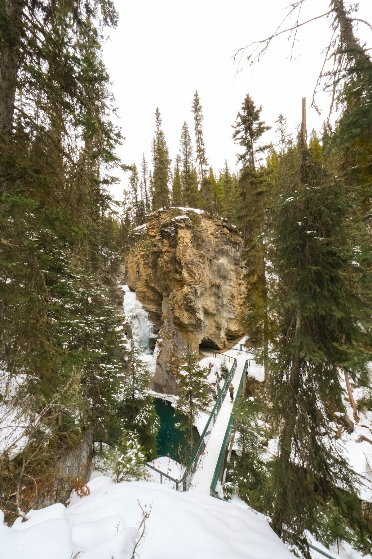 Johnston Canyon In April