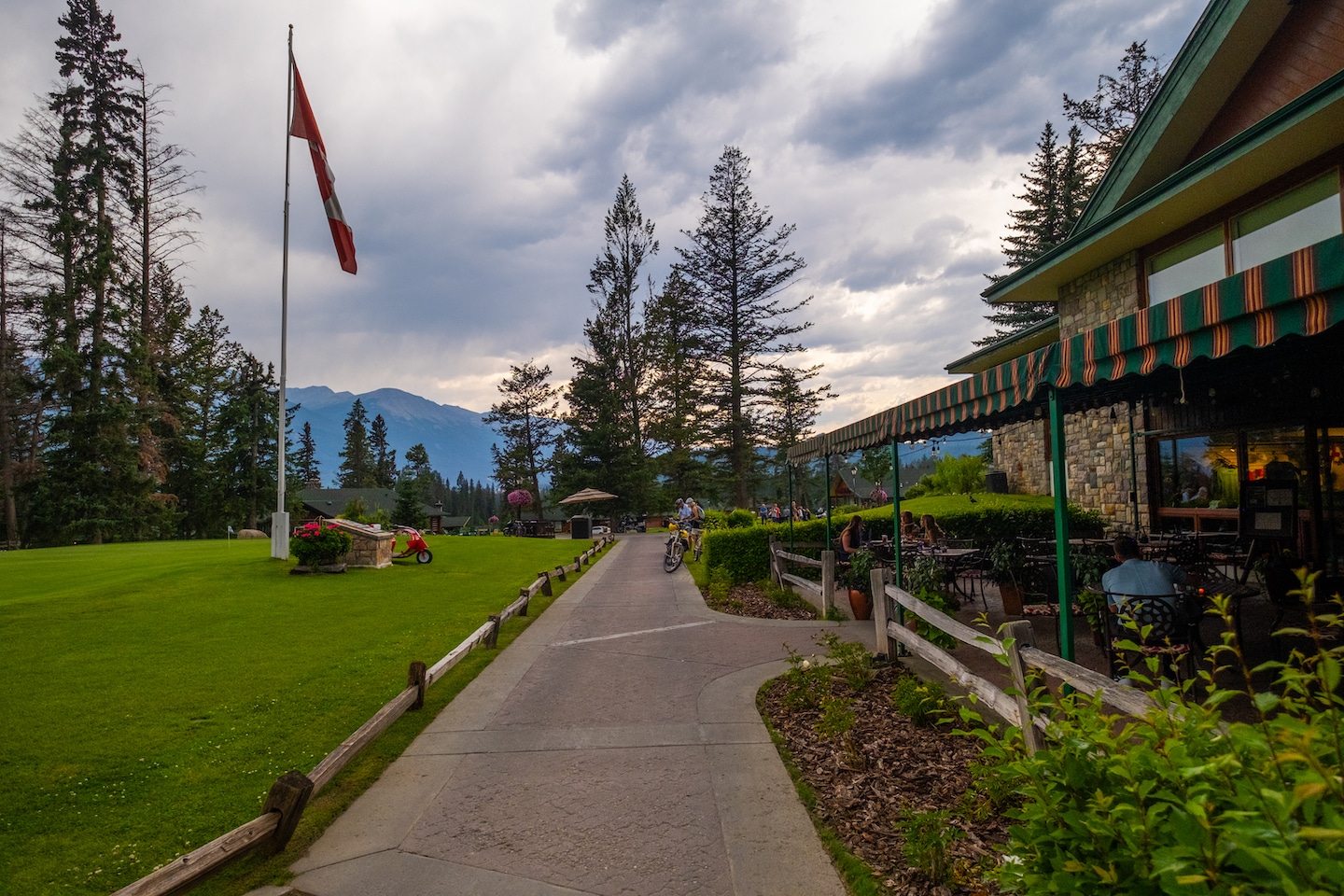 Fairmont Jasper Park Lodge