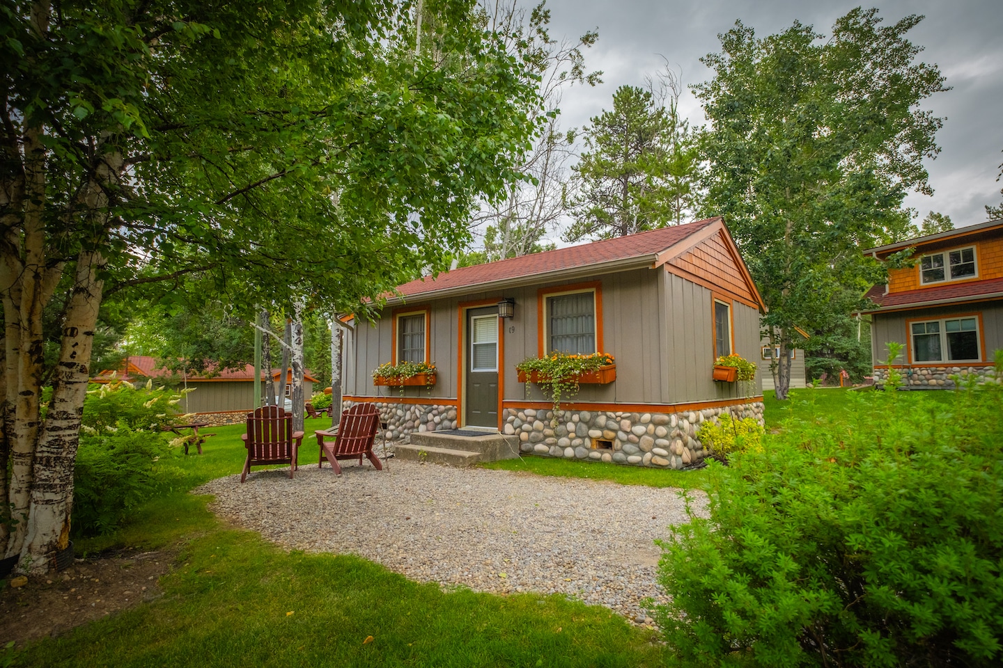 Patricia Lake Bungalows - Jasper Cabin Rentals