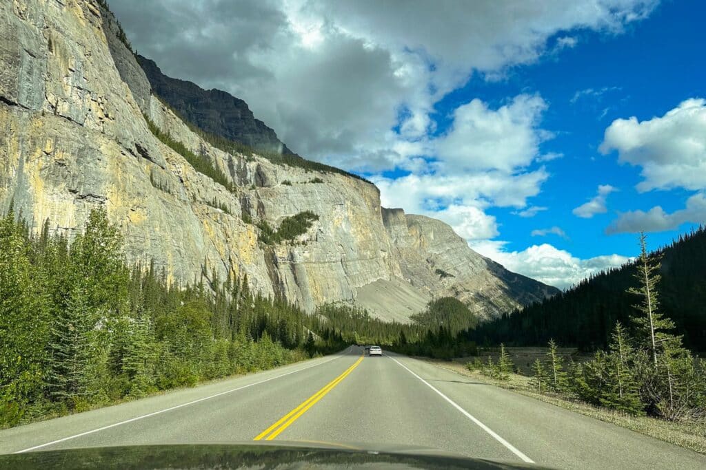 Stops Between Lake Louise to Jasper