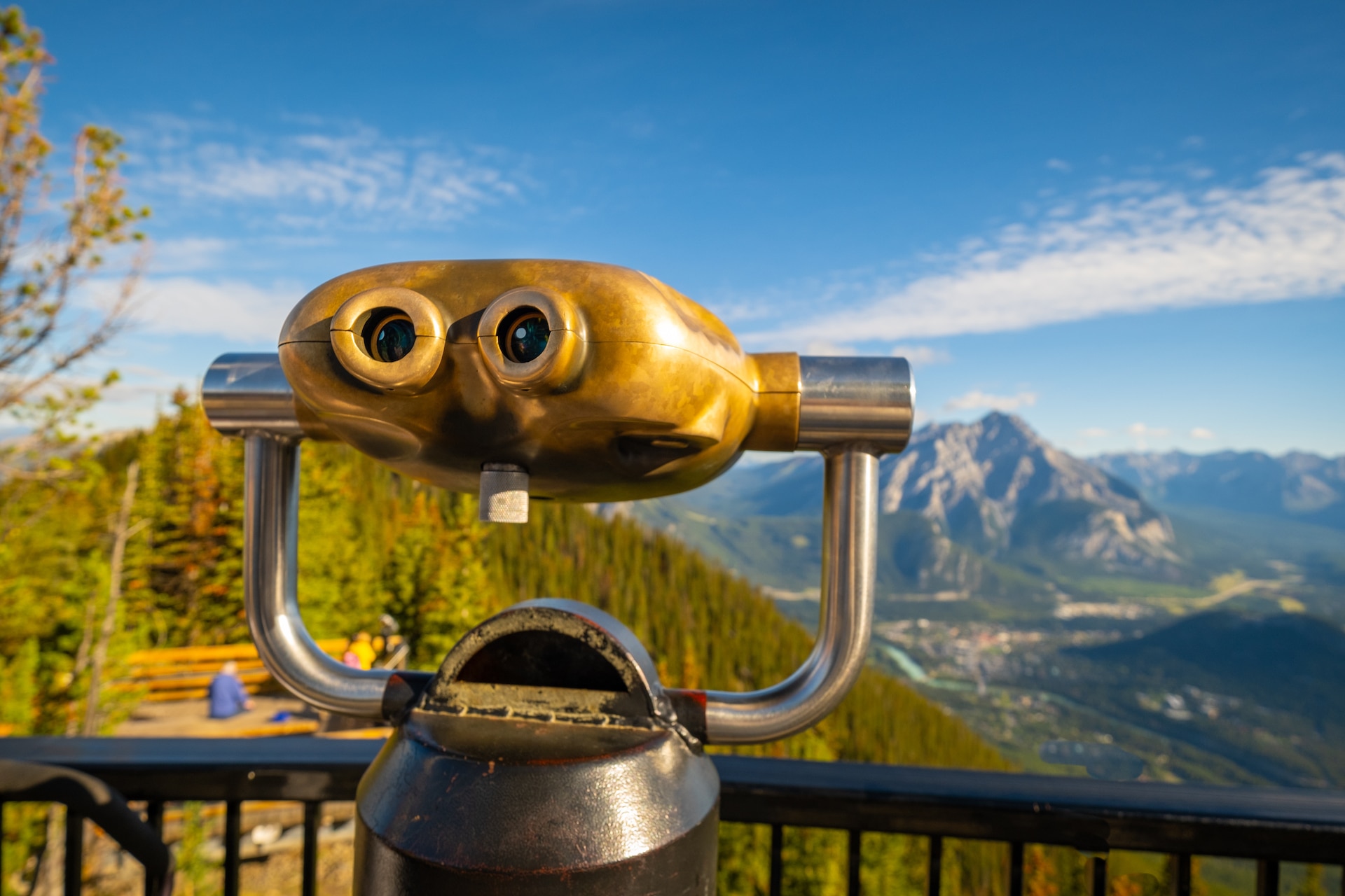 banff-gondola in the summer