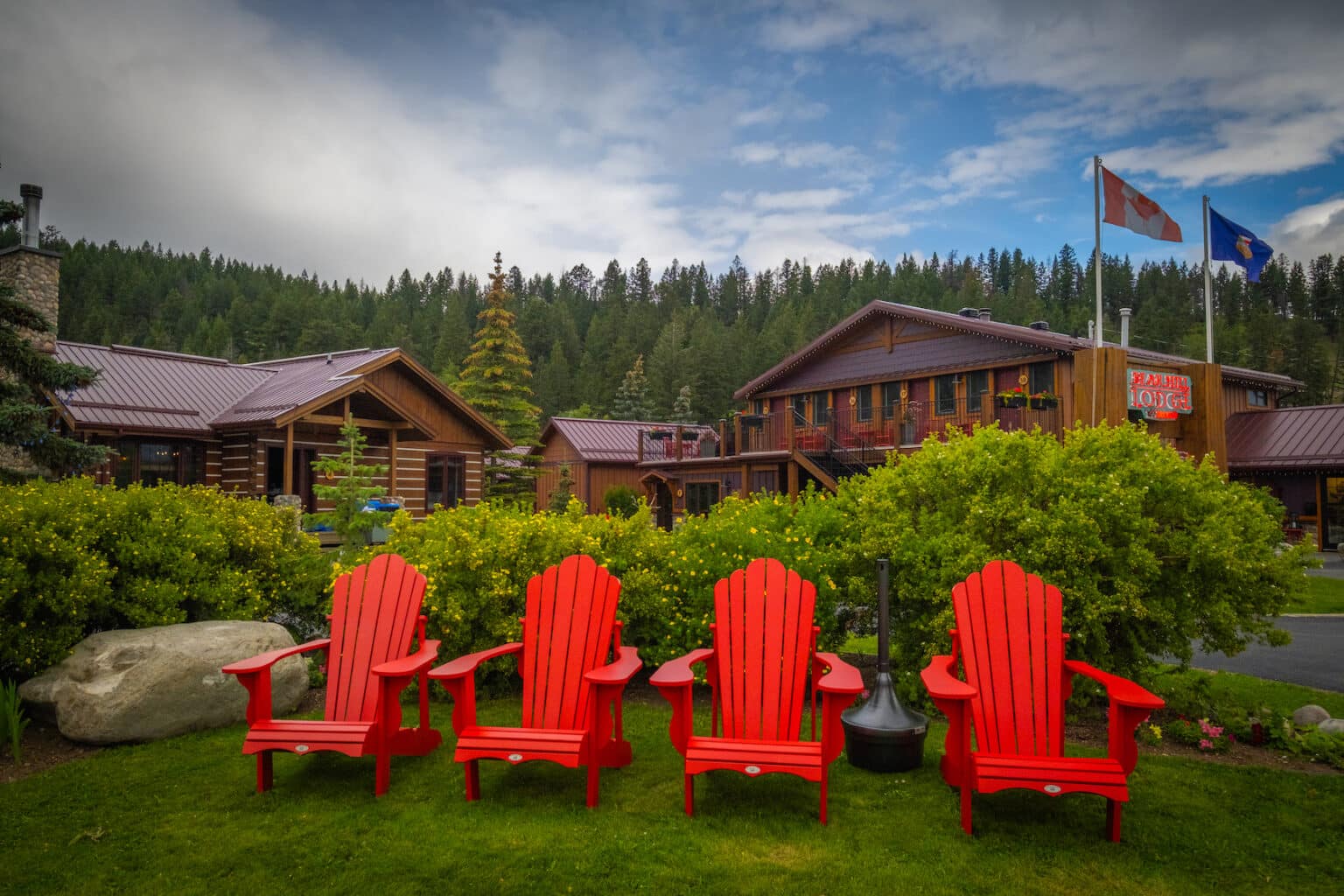 13 Jasper Cabin Rentals To Get COZY In (Pet-Friendly Options Too!)