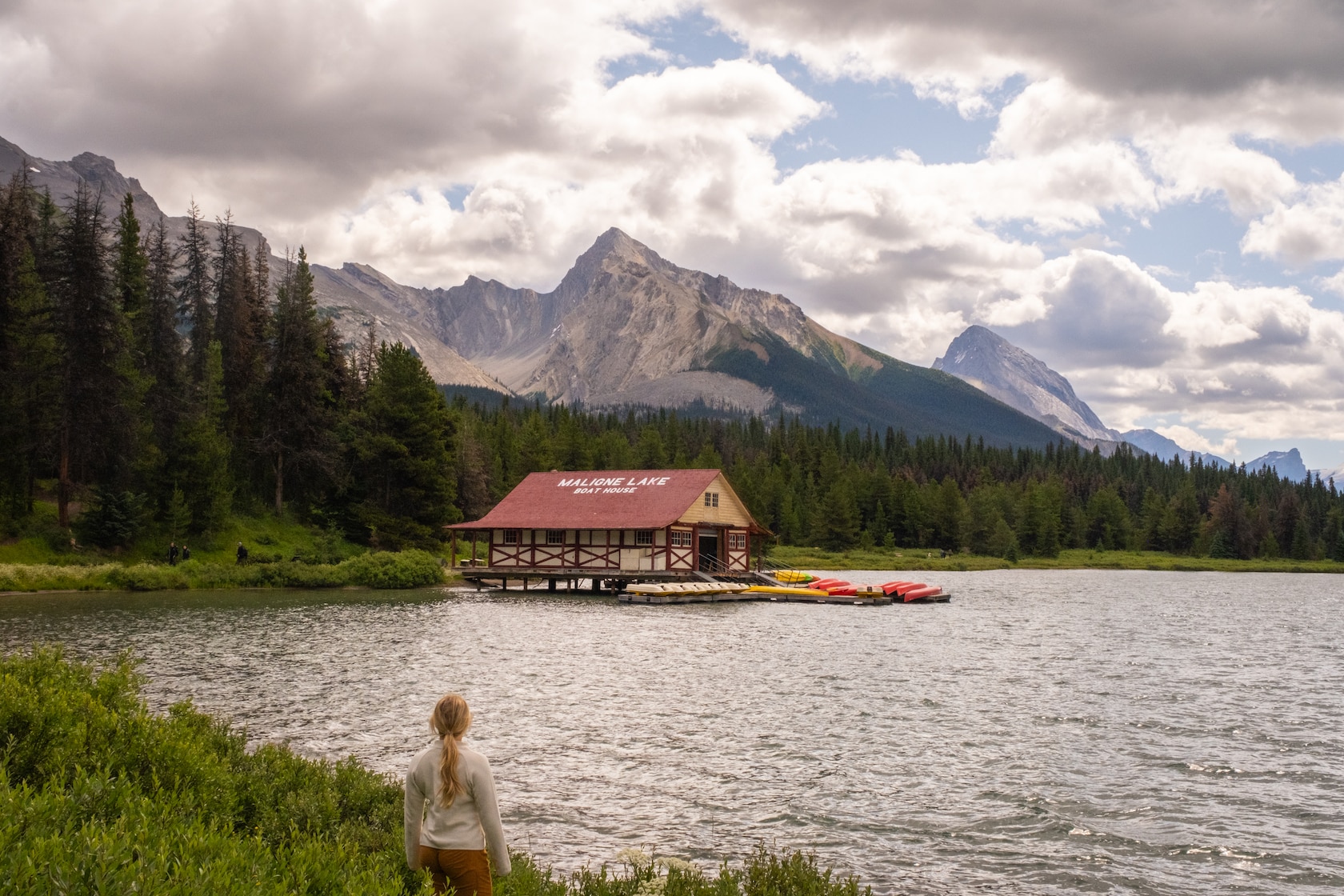 Maligne Lake