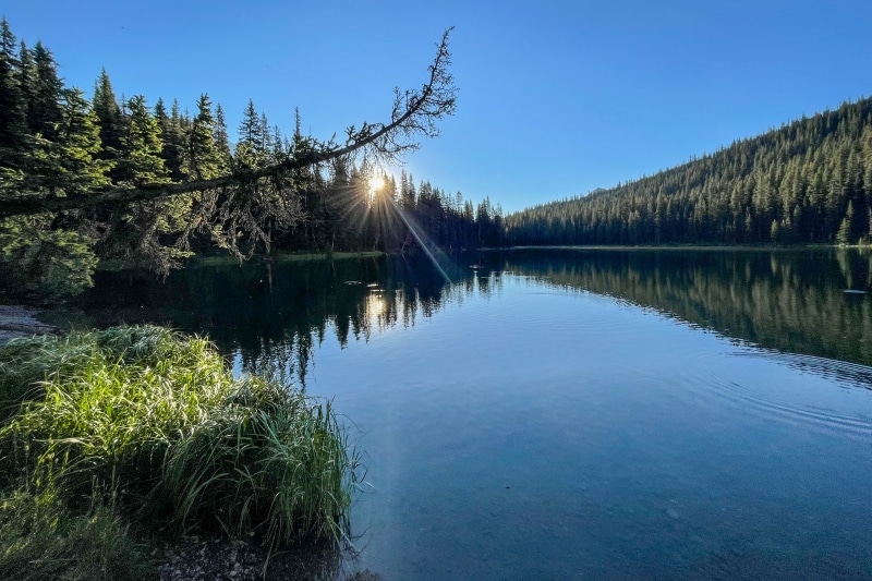 Lillian-Lake-sunrise-kananaskis