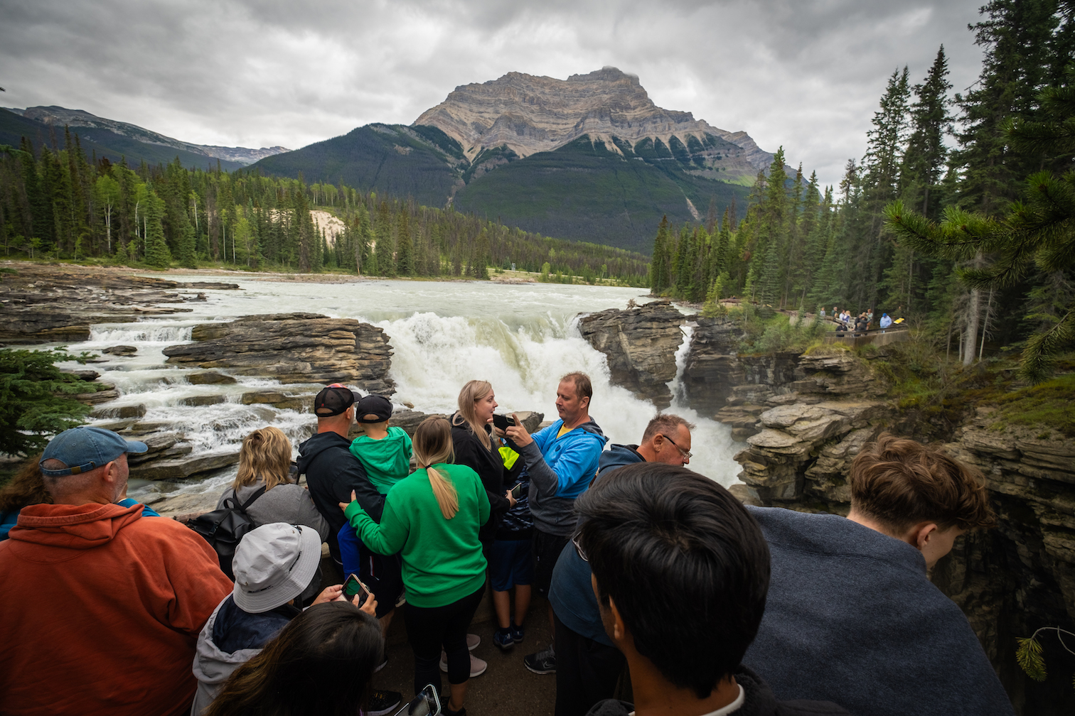summer crowds at Athabasca Falls