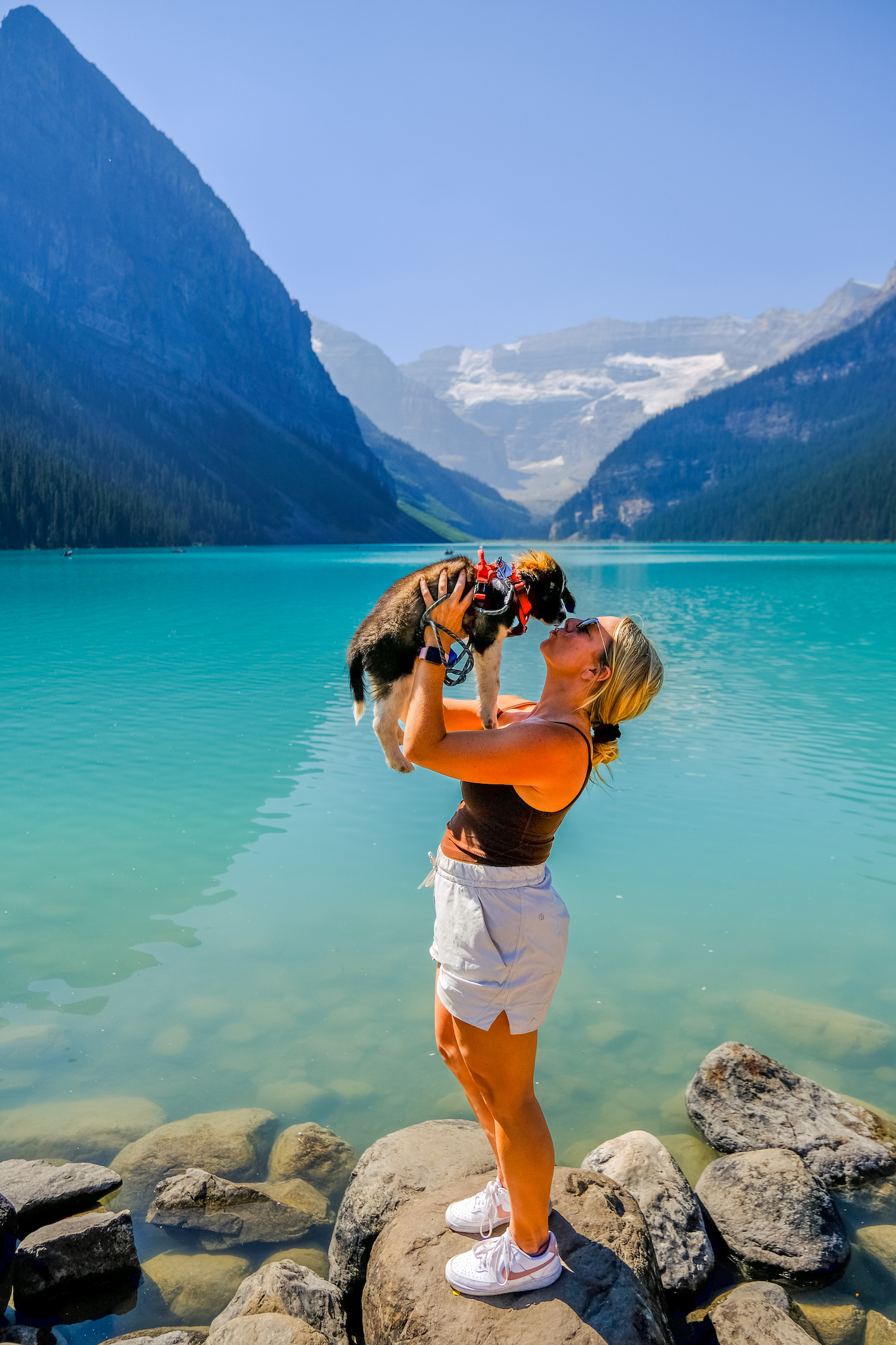 lake-louise-in-the-summer-