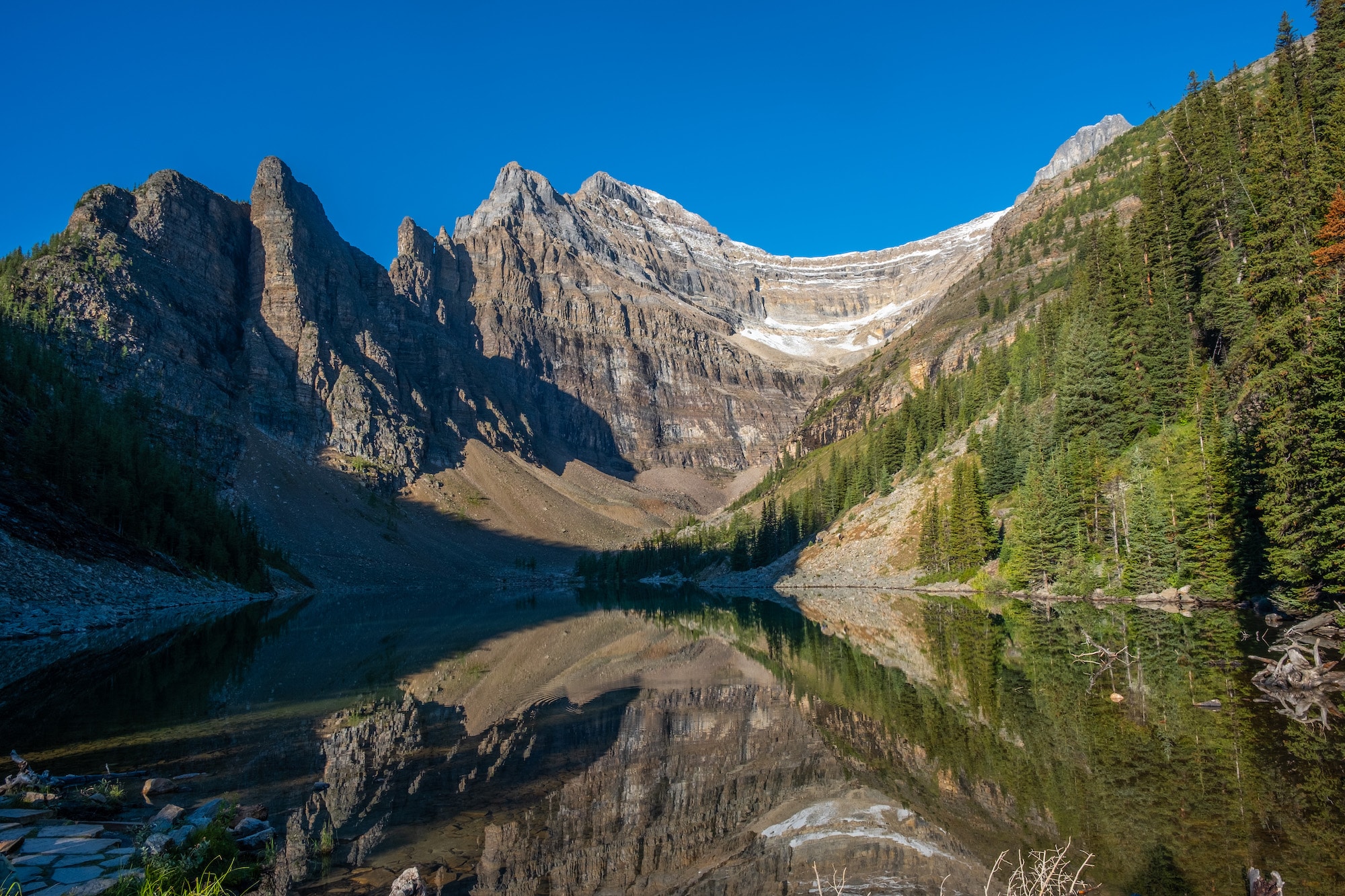 lake agnes