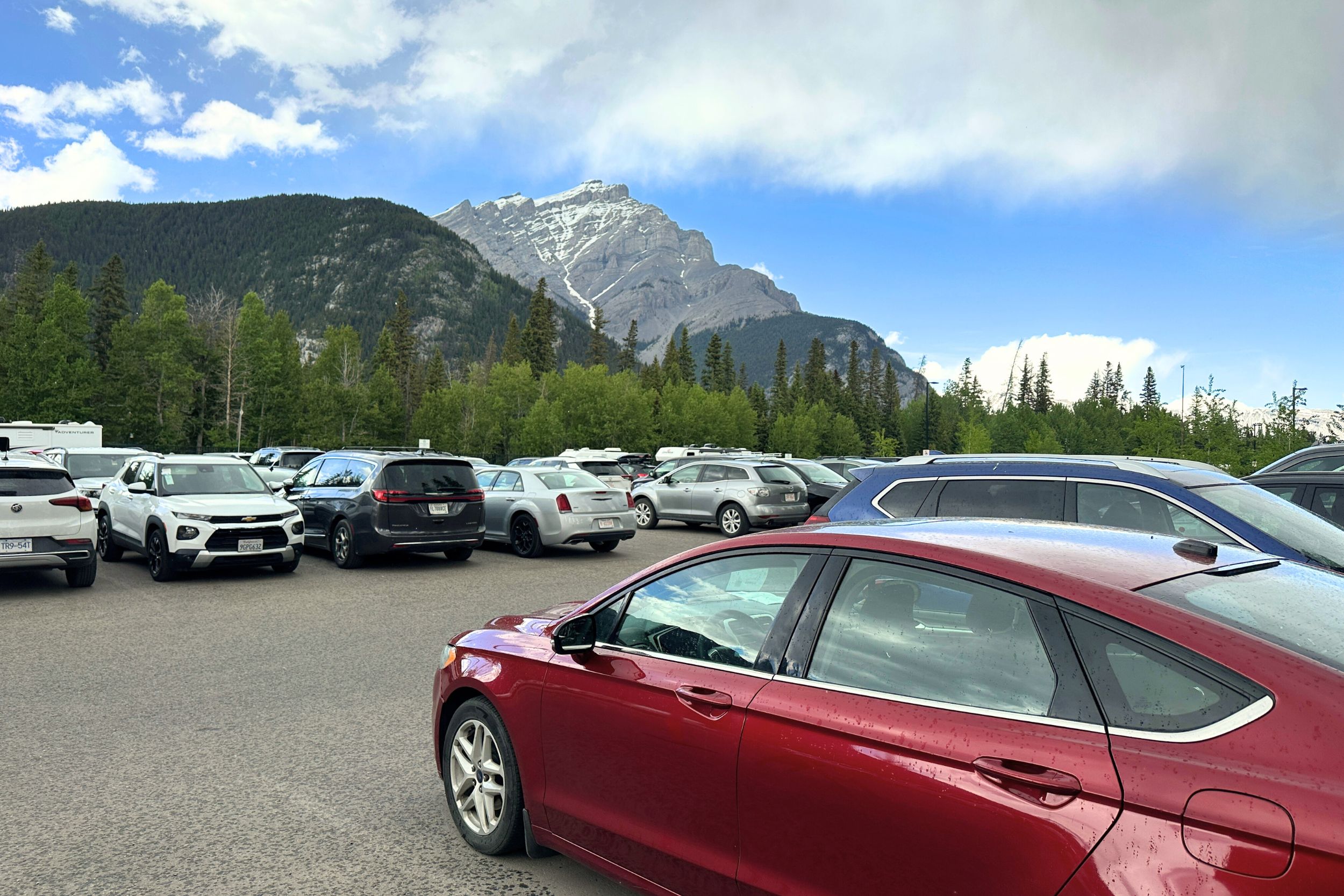 parking at the banff train station
