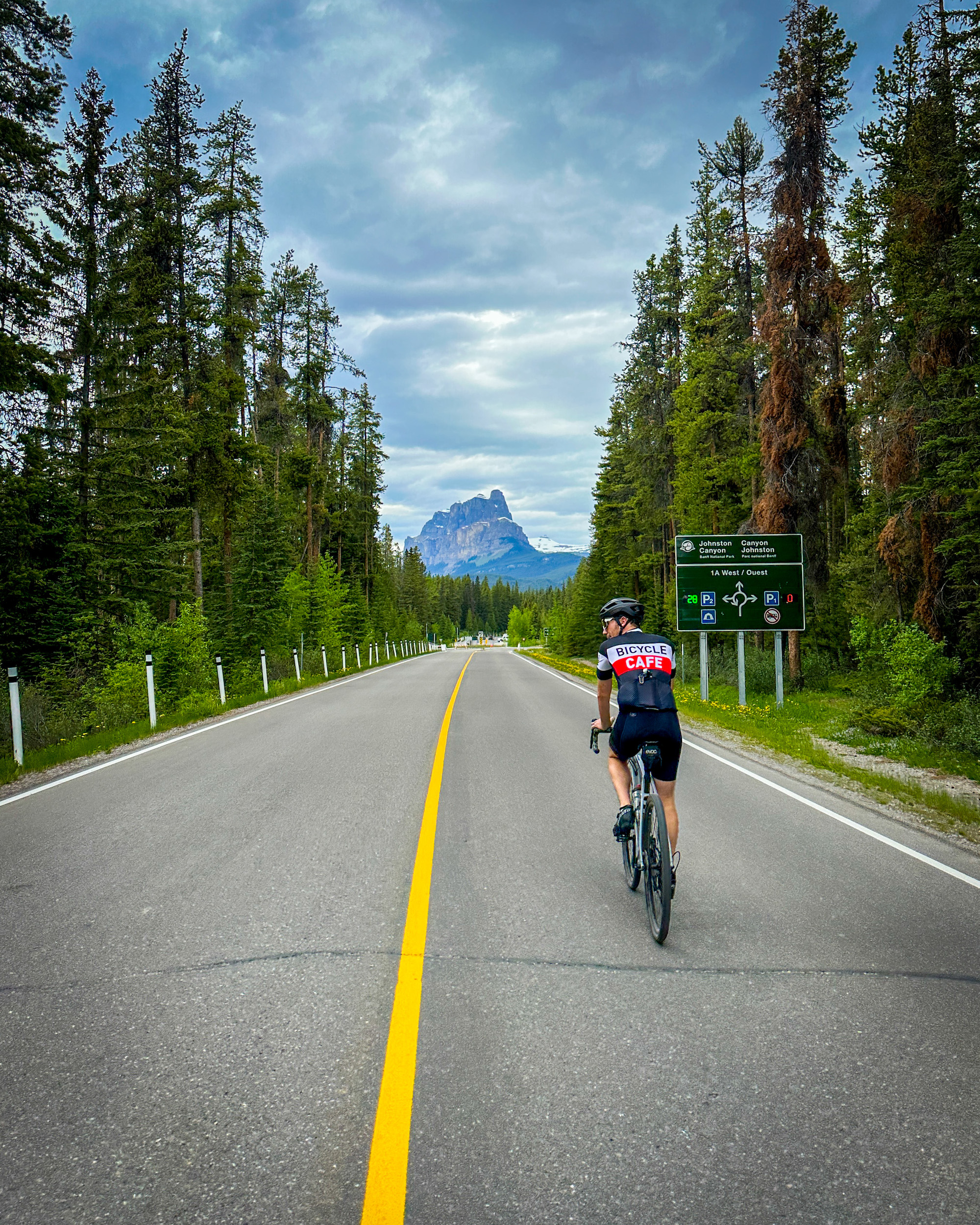 cycling the bow valley parkway