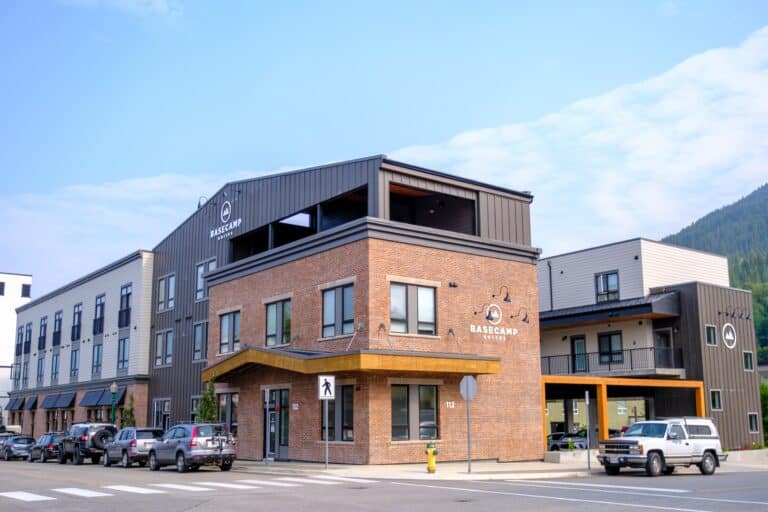 Basecamp Suites Revelstoke Exterior