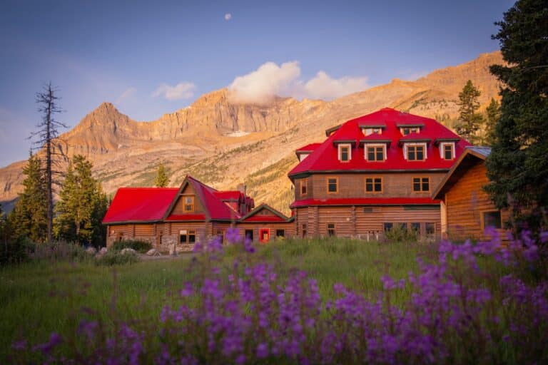 Featured The Lodge At Bow Lake