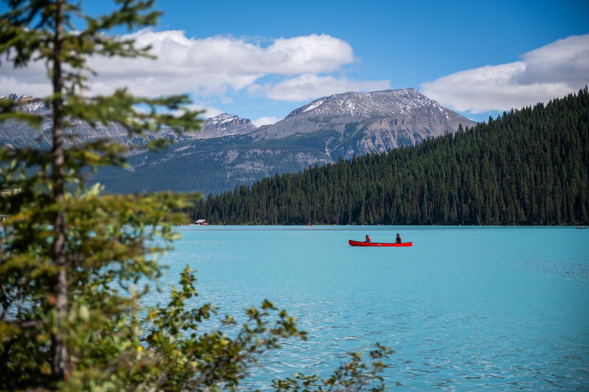 canoeing on lake louise