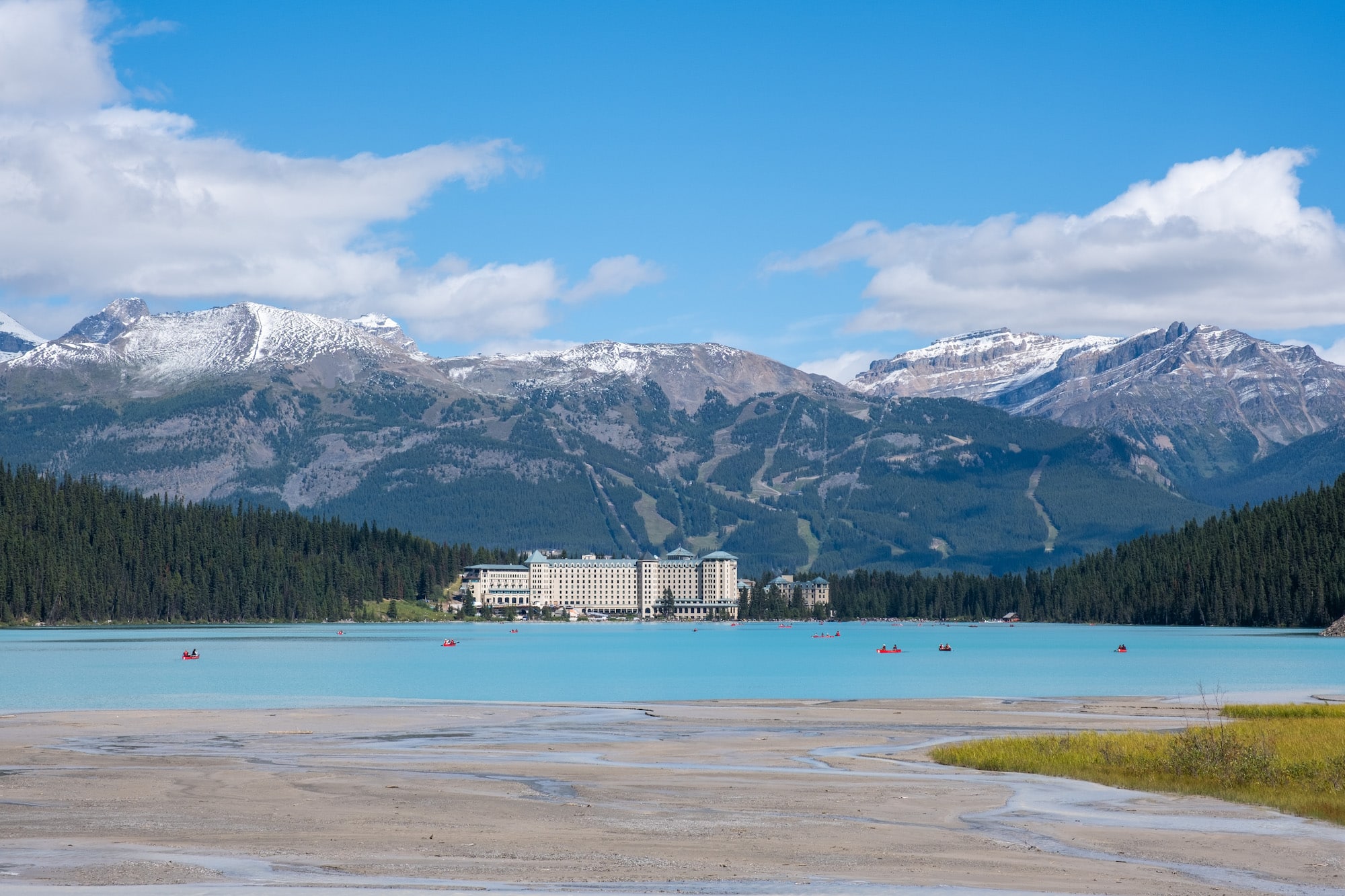 canoeing on lake louise