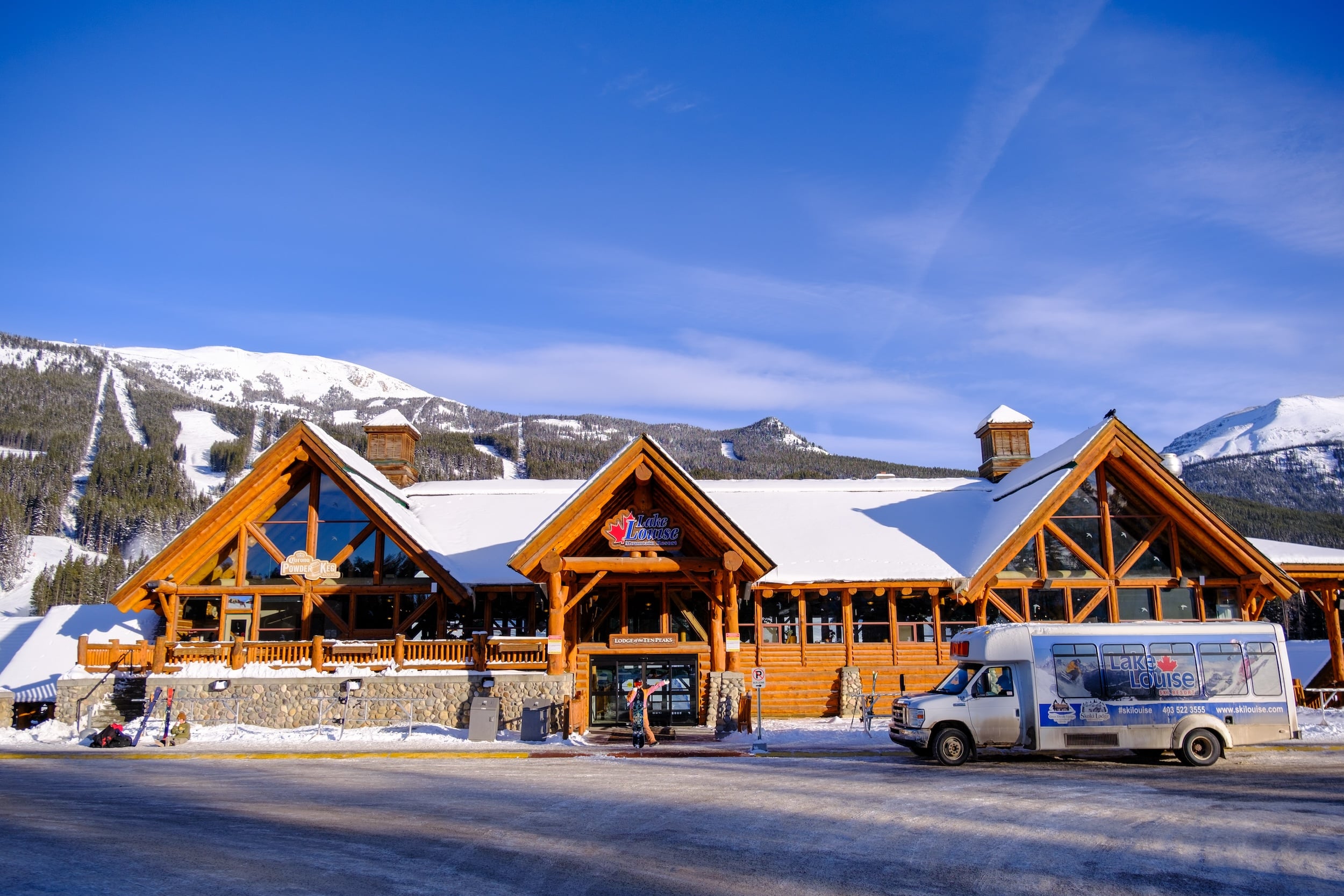 Lake Louise Base Lodge