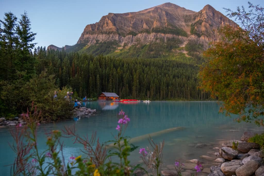 sunrise at lake louise