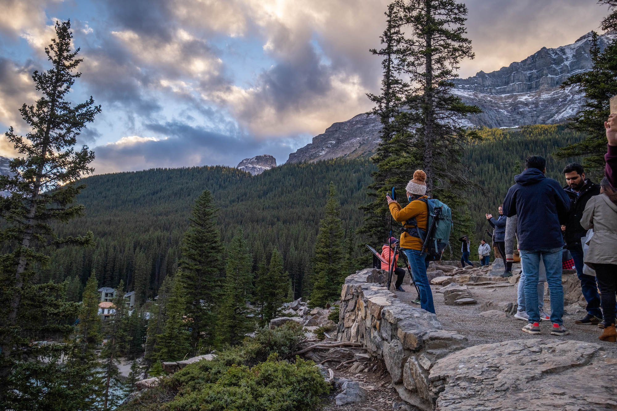 rockpile trail moraine lake