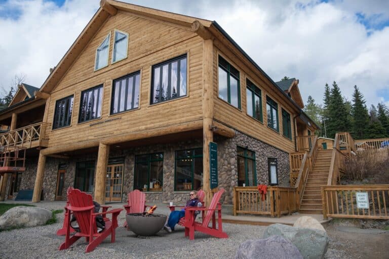 best hotels in jasper - pyramid lake lodge