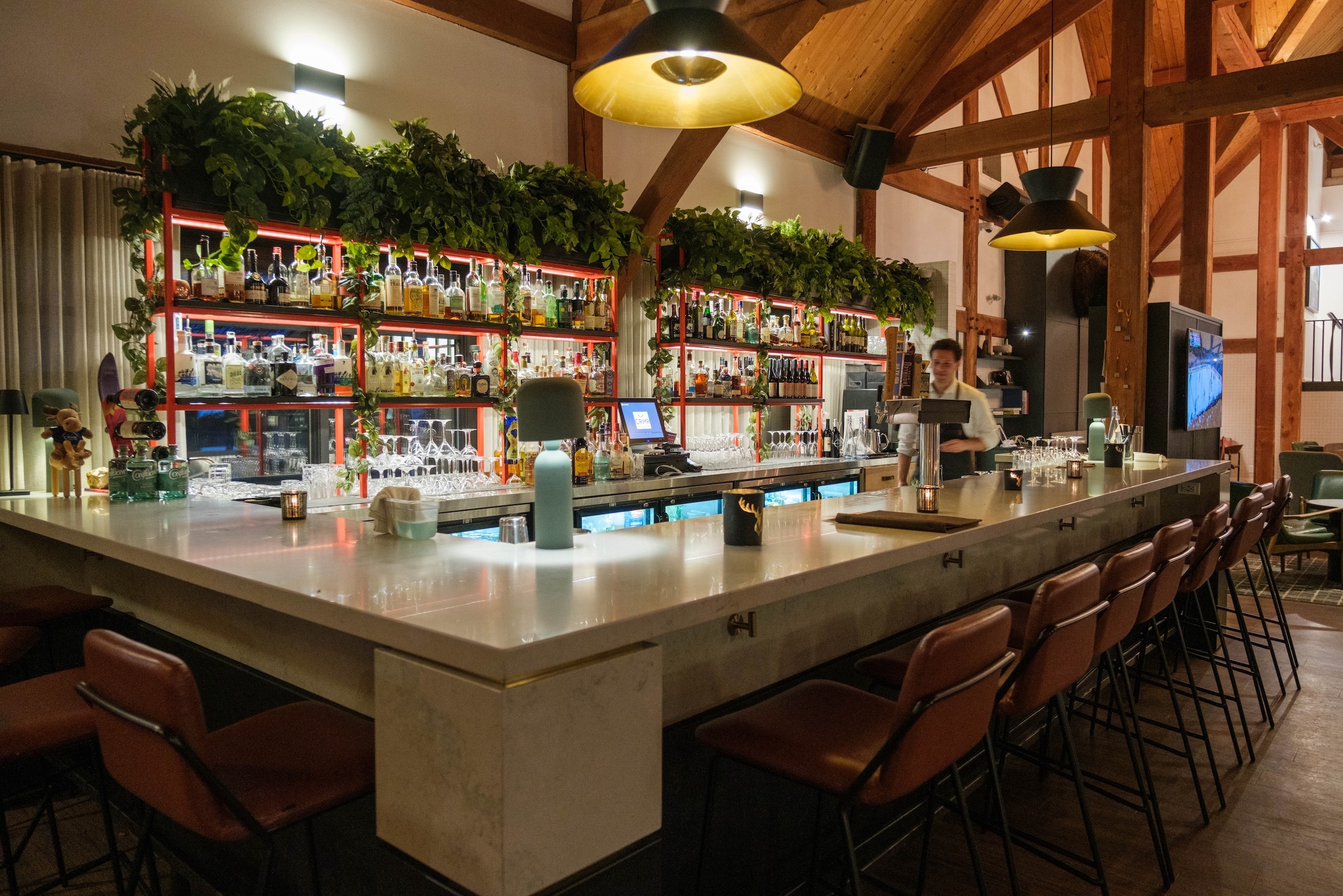 The Prow Bar