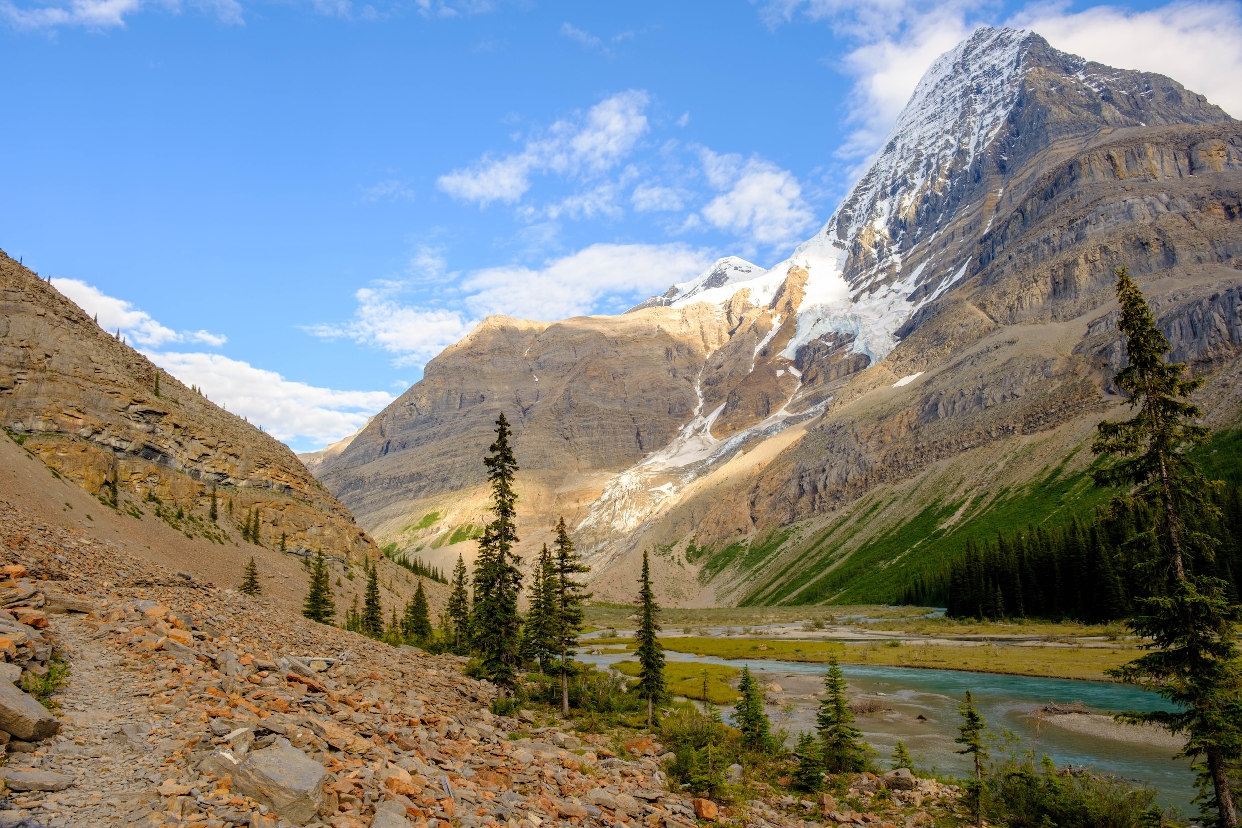 Past the Emperor Falls campground you'll get this view!